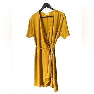 Aritzia Babaton Yellow Wallace Wrap Dress Size Medium
